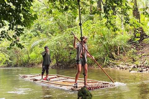 Phuket : Rafting en bambou, grotte des singes et option VTTRafting en bambou avec VTT 30 minutes