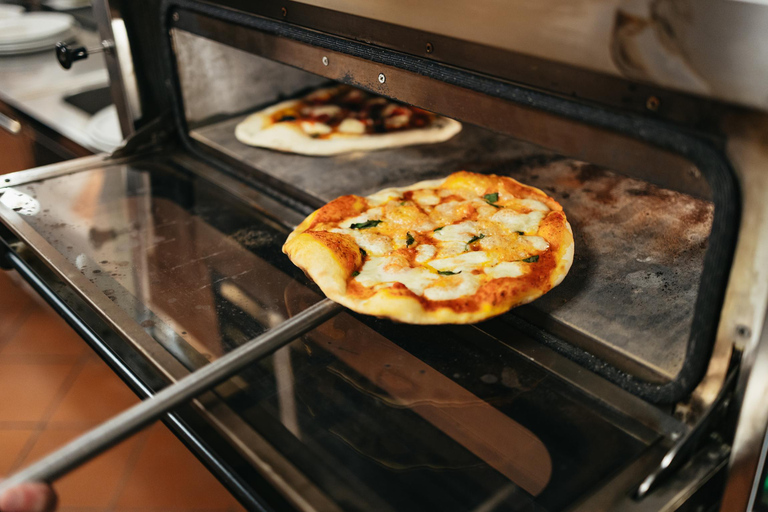 Firenze: Corso di preparazione alla pizza e al gelato