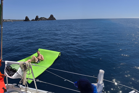 Catane : Excursion en voilier avec brunch et pause baignade (4 h)