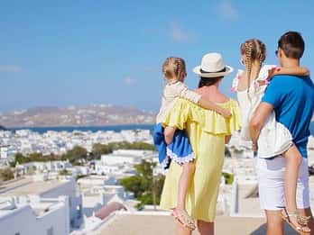 Aventura familiar en jeep por Mykonos: Diversión en la granja, la bodega y la playa