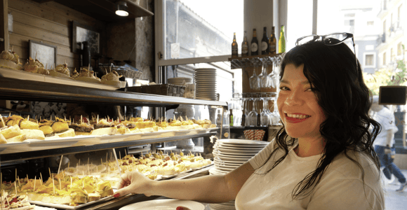Valencia: Mysteries, Secrets & Tapas Small Group Tour
