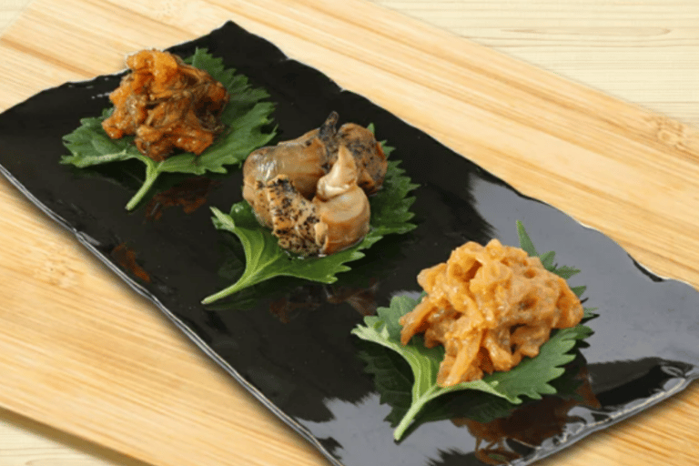 Experience Comparing Sake and Delicacies in shinjyuku