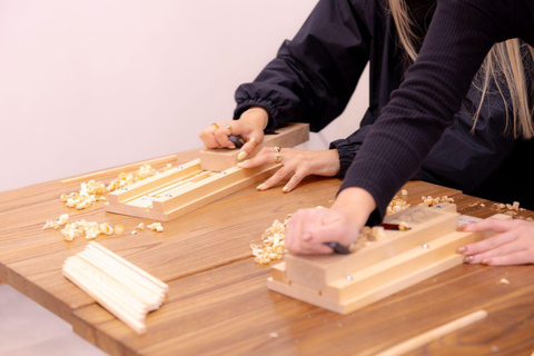 Osaka: Chopstick-Making Workshop with Local Instructor