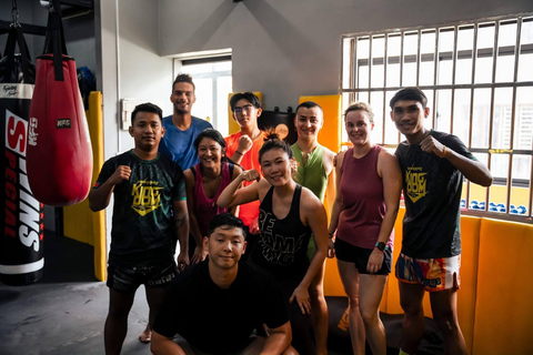 Phnom Penh: 2-Hour Private Kun Khmer Experience