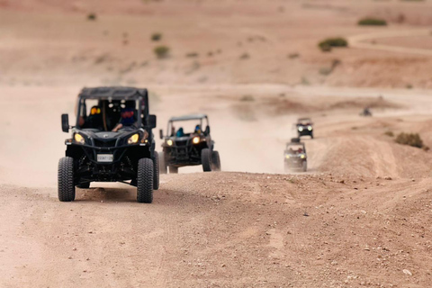 Marrakesz: Agafay Desert Dinner Show, przejażdżka na wielbłądzie, 1-godz. Buggy