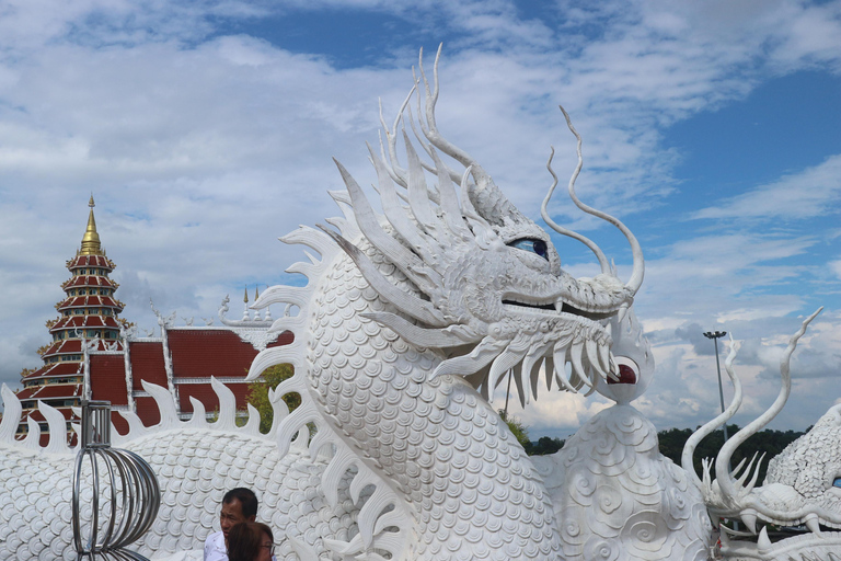 From Chiang Mai: Chiang Rai's White, Blue & Red Temples Tour