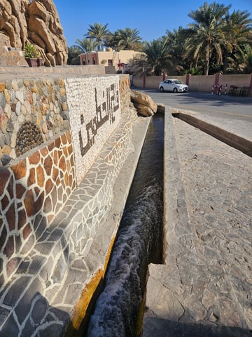 Muscat: Nizwa Fort, Souq, and Birkat Al Mouz Day Trip