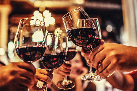 Madrid: Toledo and Winery Small Group Tour with Pickup Tour en Español