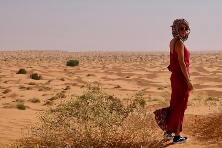 Vanuit Tunis en Hammamet: 2-daagse tour naar Ksar Ghilane en Tataouine