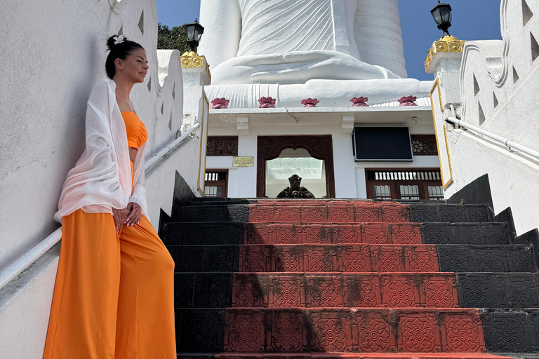 Kandy: Private City Tour with Cultural Dance Show