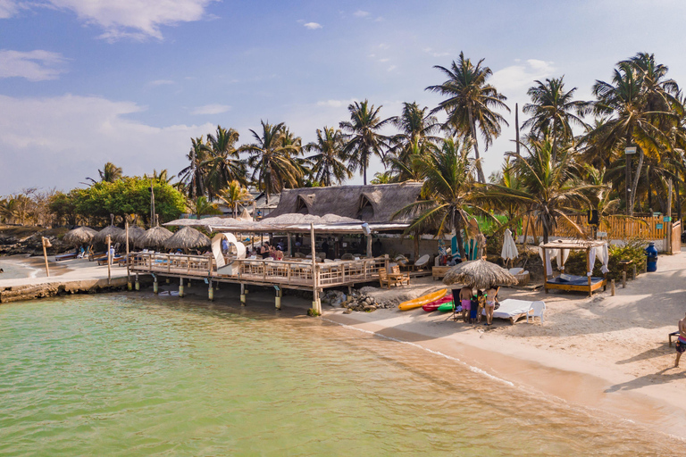 Isla Tierra Bomba from Cartagena: Paradise Escape to Palmarito!