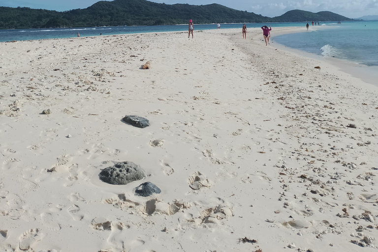 From El Nido: 3-Day Island-Hopping Expedition to Coron
