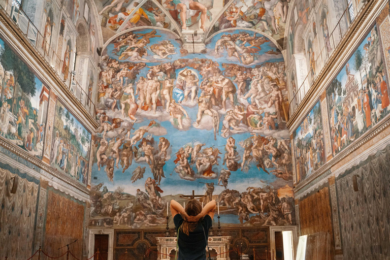 Rome: Vatican Museums and Sistine Chapel Evening Tour
