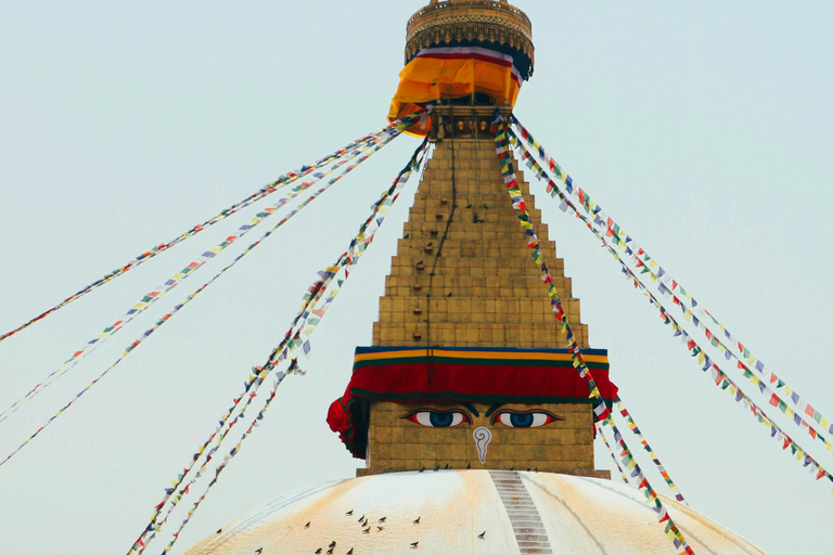 One-Day Private Vehicle Sightseeing Tour – 6 Points