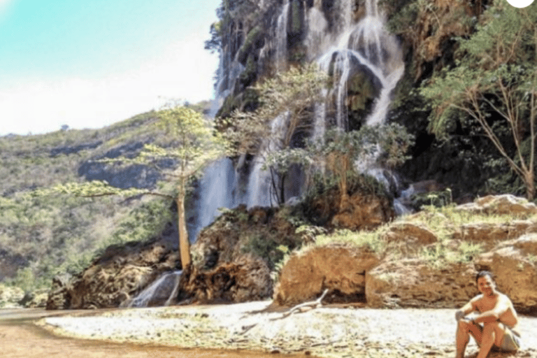 San Cristobal: Sima de las Cotorras & El Aguacero Waterfalls