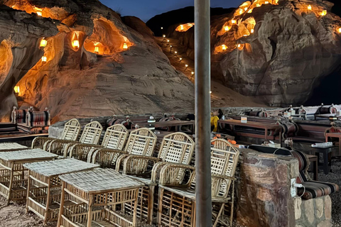 Wadi Rum: Hiking Tour with Watching the stars Bedouin Camp Hiking Tour 4hours