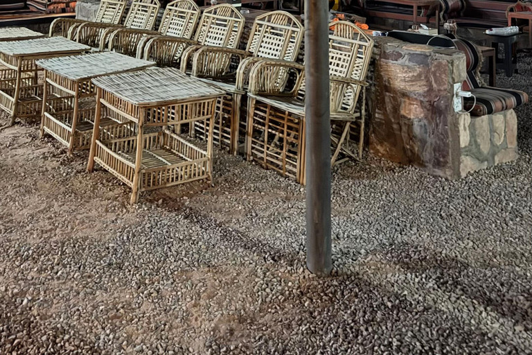 Wadi Rum: Hiking Tour with Watching the stars Bedouin Camp Hiking Tour 4hours