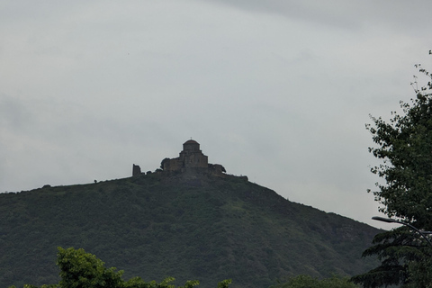 Da Tbilisi: Tour guidato di Mtskheta e del monastero di Jvari