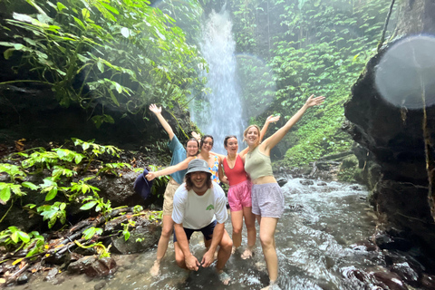 Lombok: Car Hire With Driver LUXURY CAR 10 HOURS