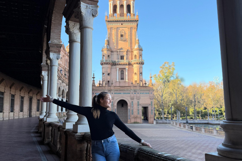 Photo Tour in Seville: a photo session in the most beautiful spots Photo Tour in Seville: a photo shoot in the most beautiful spots