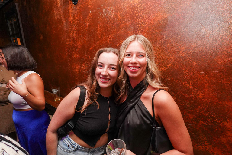 Cannes: Bar Crawl Madness 4 Bars, Wild Games &VIP Club Entry Cannes : Bar/Pub Crawl with Free Shots and VIP Access