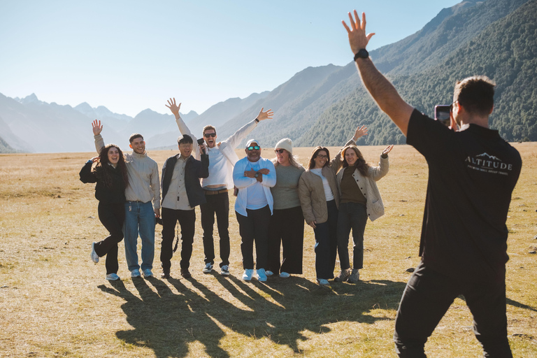 Milford Sound Small-Group Glass-Roof Tour from Queenstown Glass-Roof with a Fixed Wing Flyback