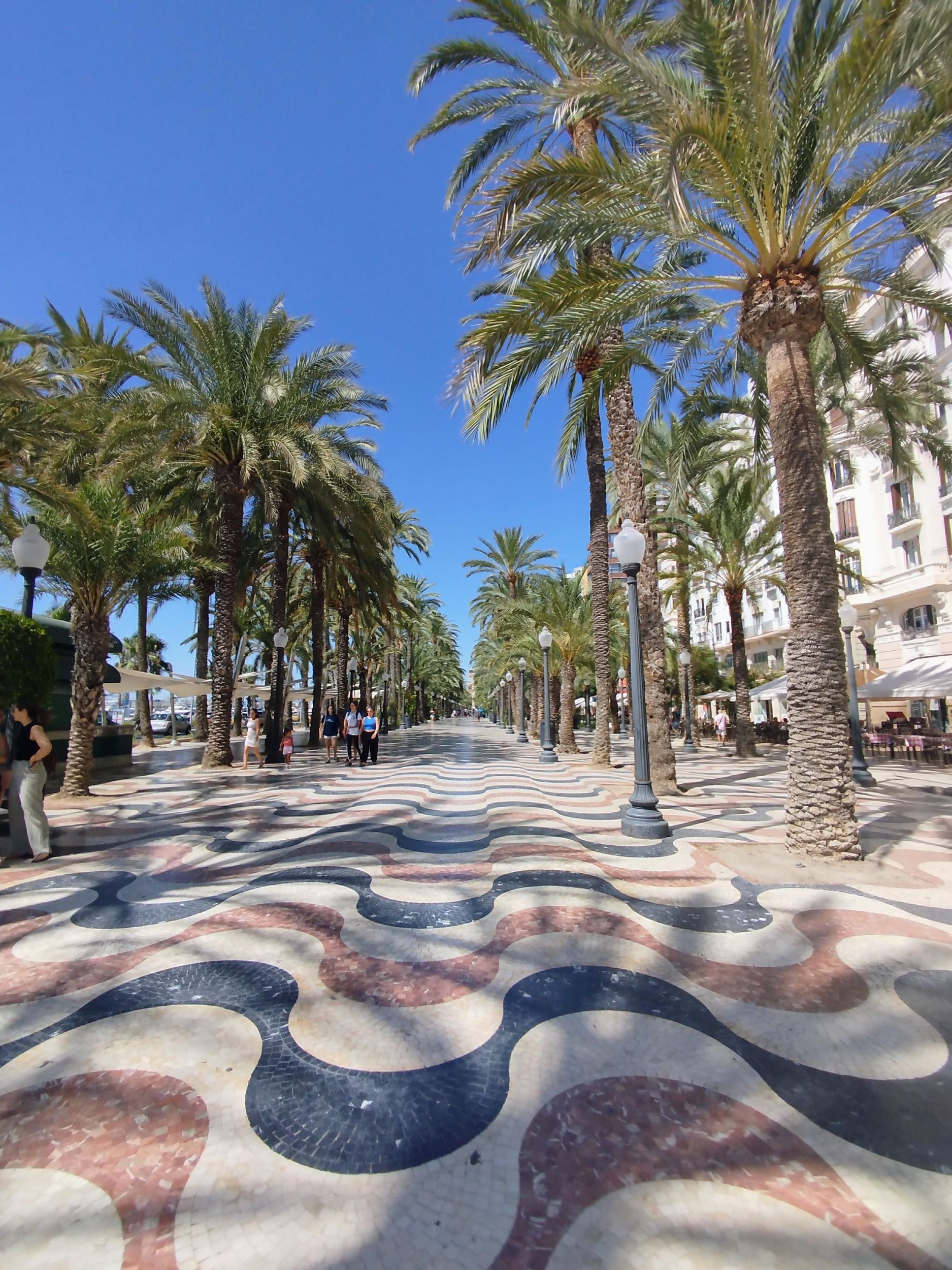 Alicante: Tour durch die Altstadt mit lokalem Guide 2 Std.