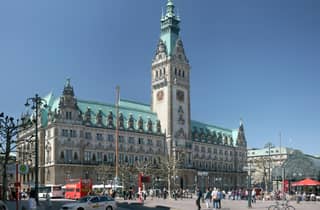 Die unumgängliche Führung durch Hamburg.