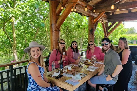 Vancouver: Fraser Valley and White Rock Wine Tour