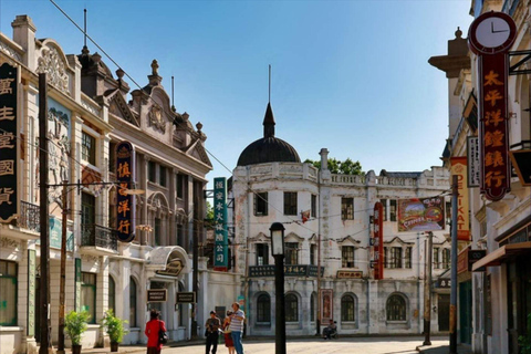 Private Tour: Authentic Shanghai with Local Guide