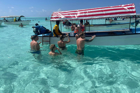 Zanzibar: nurkowanie z rurką na wyspie Mnemba i rejs łodzią dhow o zachodzie słońcaRejs Mnemba+Sunset z lunchem, bez odbioru z hotelu