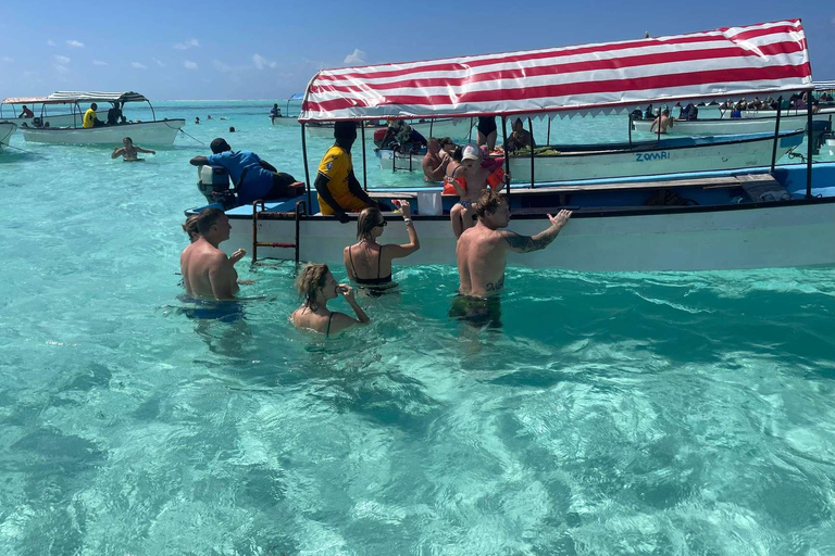 Zanzibar: nurkowanie z rurką na wyspie Mnemba i rejs łodzią dhow o zachodzie słońcaRejs Mnemba+Sunset z lunchem, bez odbioru z hotelu