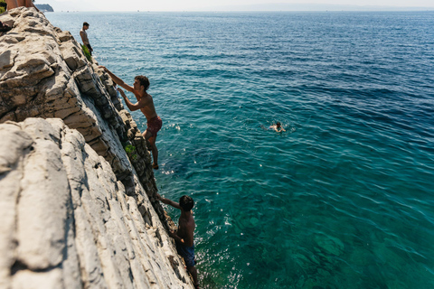Split: Cliff Jumping & Deep Water Solo Tour Cliff Jumping & Deep Water Solo Tour