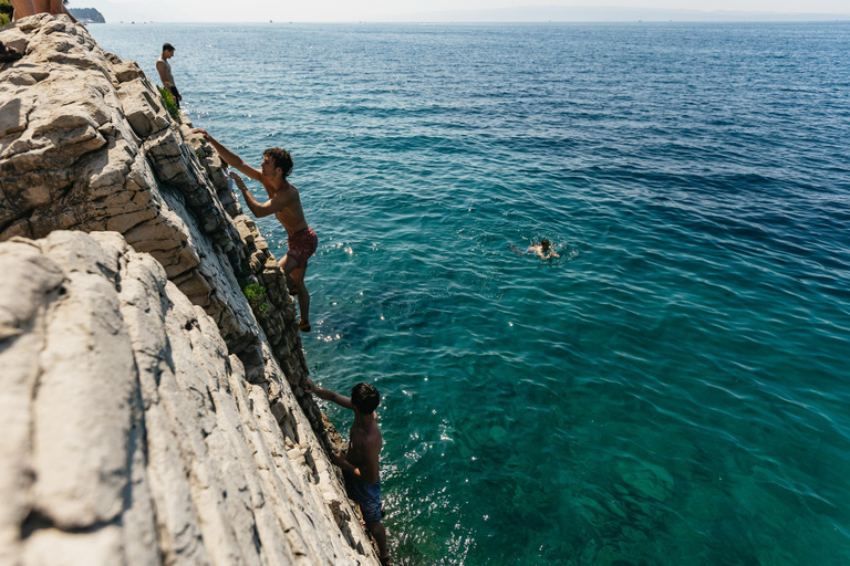 Split: Cliff Jumping & Deep Water Solo Tour Cliff Jumping & Deep Water Solo Tour