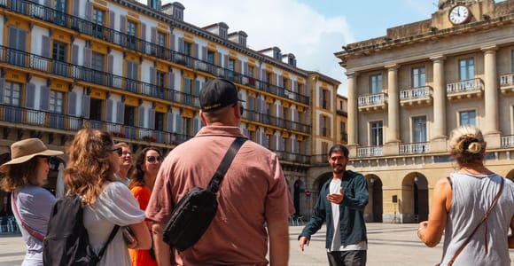 Explore Old Town: History, Culture & Gastronomy
