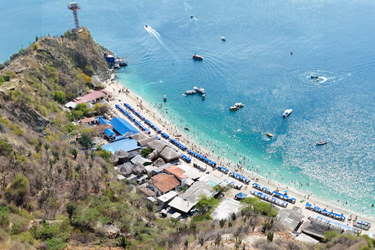 Santa Marta: Sightseeing Tour of 3 Beaches in Tayrona, with Snacks and Drinks