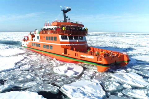 Hokkaido Icebreaker GARINKO GO，Sounkyo Ice Festival Day TourAvec un luxueux bol de riz aux fruits de mer Déjeuner 8:20 Rendez-vous