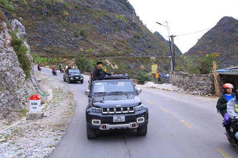 New Modern Jeep - Ha Giang Loop 3 days - Private room