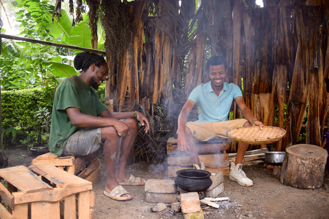 Arusha : Visite des cafés et/ou cours de poterie avec déjeunerTournée des cafés