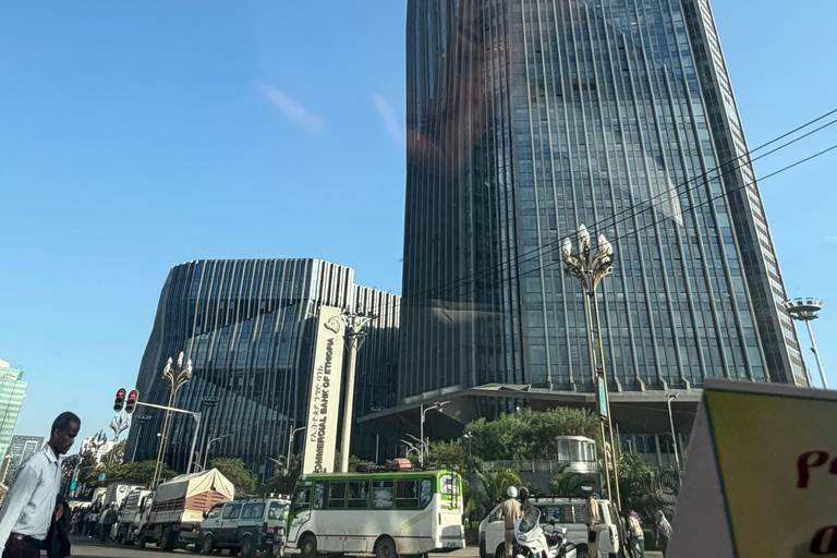 Addis Ababa: Guided Hop-On Hop-Off Tour with Guide