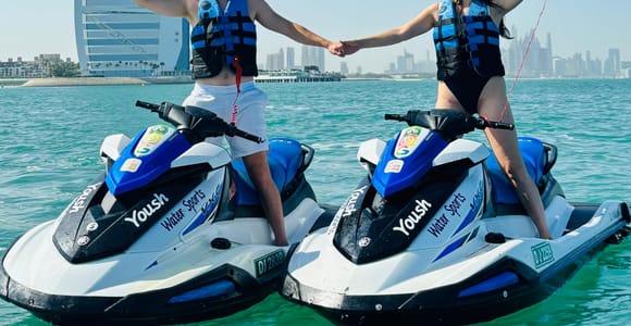 Dubai: Jetski Adventure w/ Burj Khalifa & Burj Al Arab Views