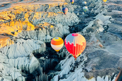 Antalya: Luxury Small-Group Cappadocia Tour with Cave Hotel Tour With Entrance Tickets