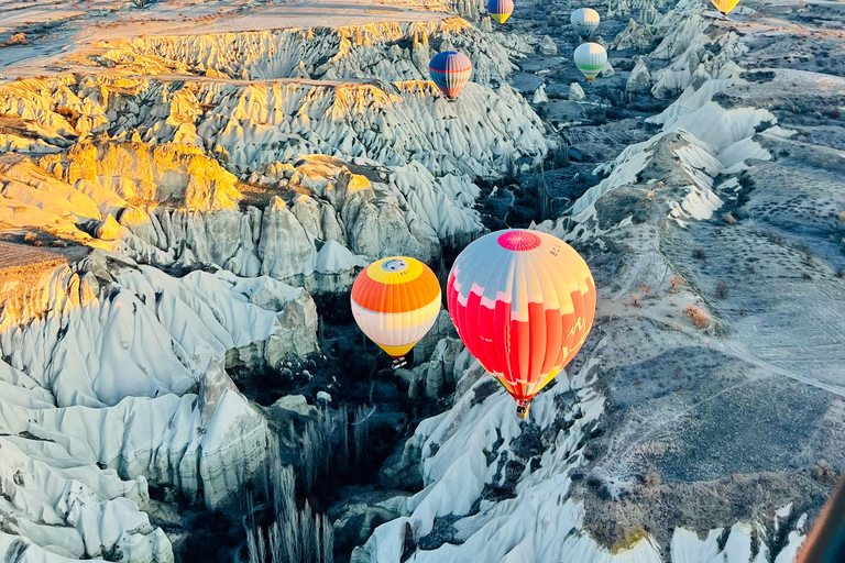 Antalya: Luxury Small-Group Cappadocia Tour with Cave Hotel Tour With Entrance Tickets