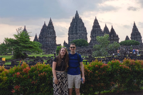 Yogyakarta Sunrise Tour: Mount Ireng & Prambanan Temple