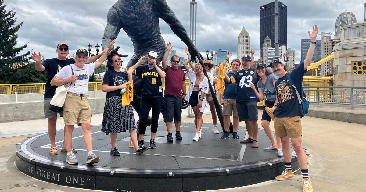 Integrating Pittsburgh Sports (English Edition) Kindle Edition