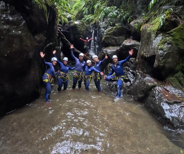 São Miguel: AdventurePark Canyoning Salto do Cabrito, Azorerna