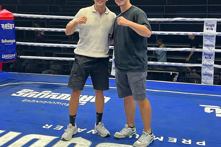 Phnom Penh: Kun Khmer Kickboxing Original Phnom Penh: Kun Khmer kickboxing original