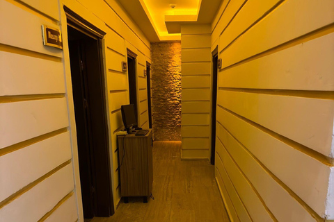 Side: Harem Hammam and Spa Experience with Transfers Premium Option with Transfers