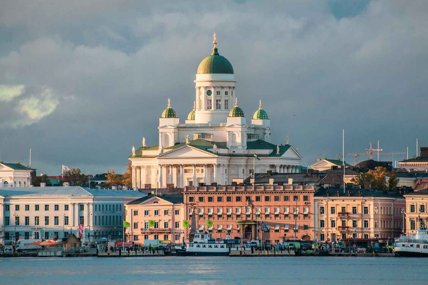 Helsinki: Private Architecture Tour with a Local Expert - Helsinki: Private Architecture Tour with a Local Expert