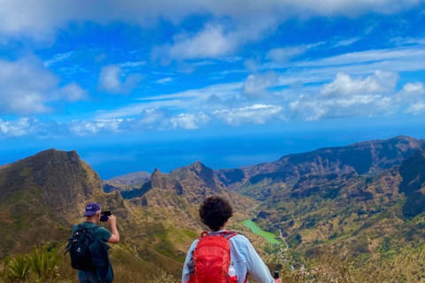 From the beach: Serra Malagueta hike with local lunch & visit to Assomada From the Beach: Serra Malagueta Hike with Local Lunch & Visit to Assomada